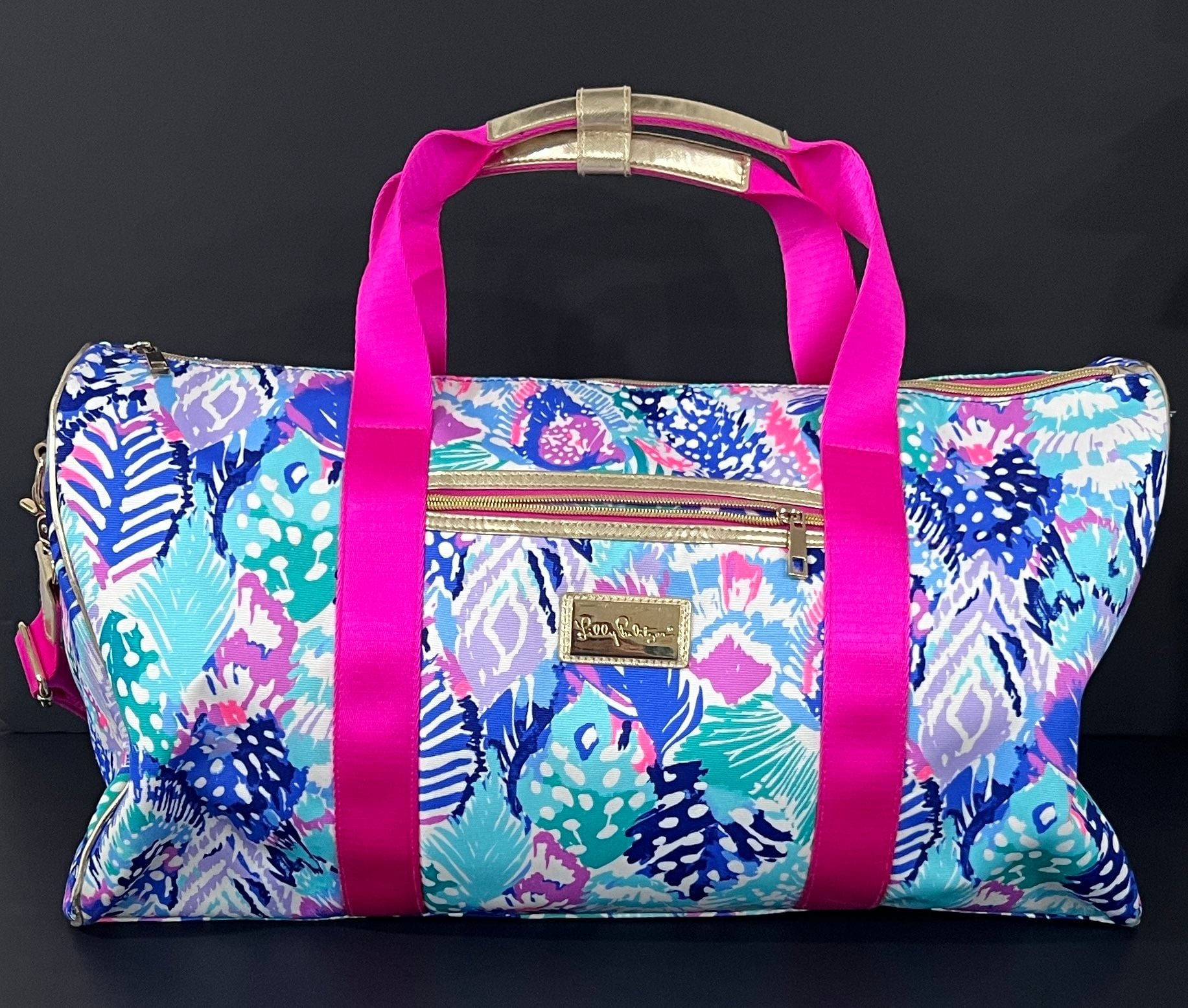 Lilly Pulitzer Duffle Bag Print is "Quill Out" 2