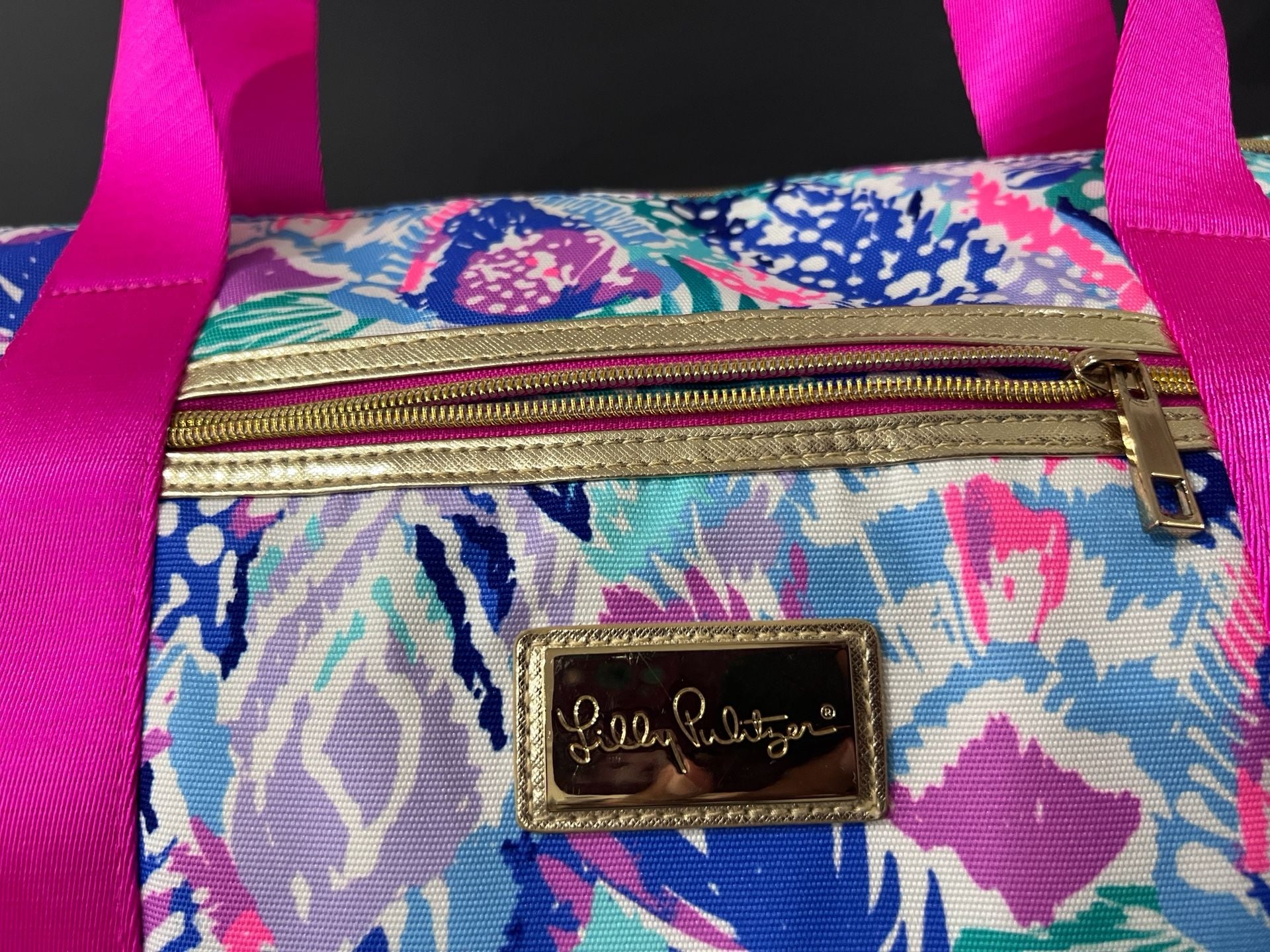 Lilly Pulitzer Duffle Bag Print is "Quill Out" 8
