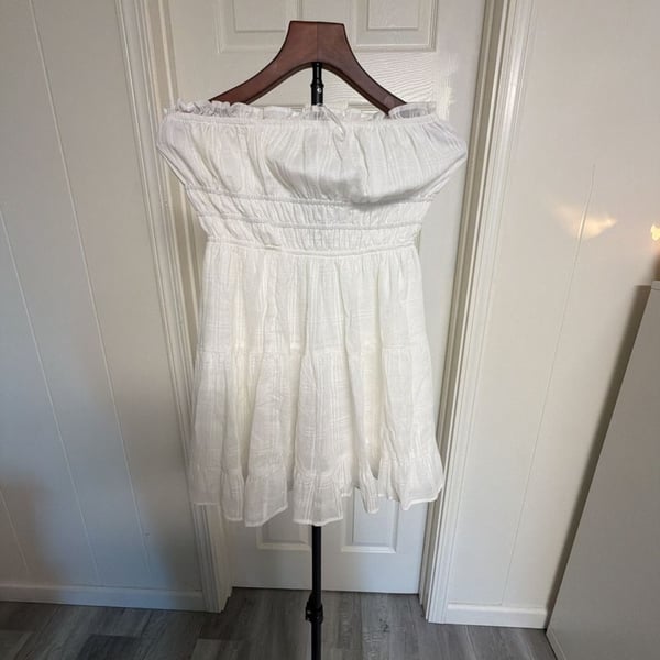 Thirty Thirty White Off The Shoulder Mini Dress Size L/154