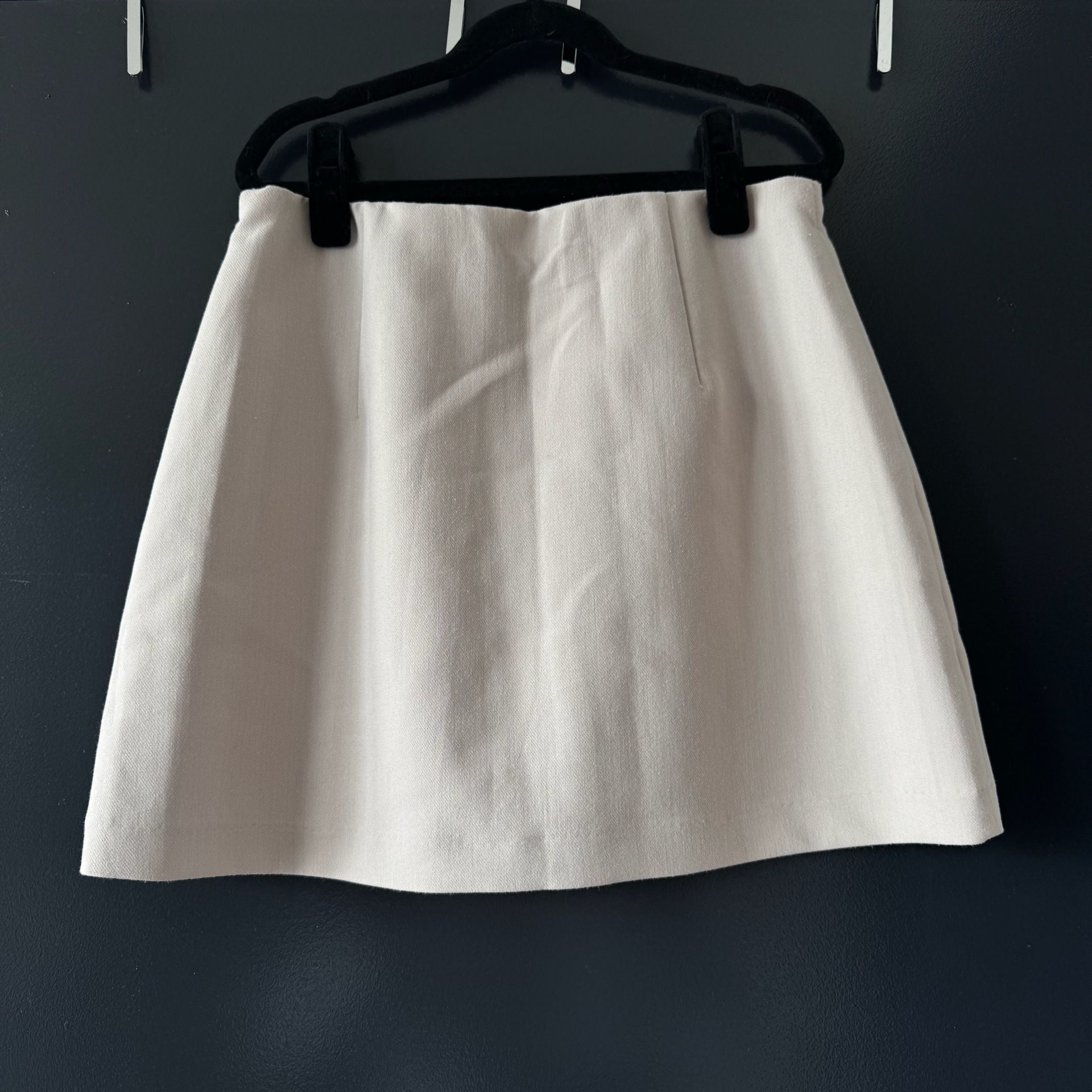 A&f mini skort size: small 4