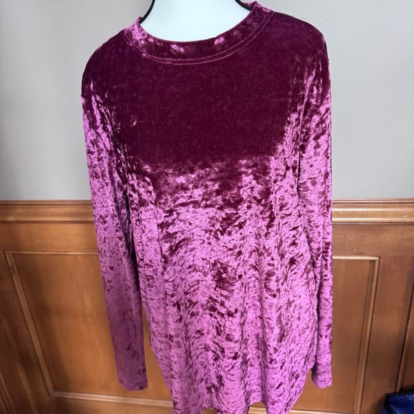 OD’LOVER Women’s XL Burgundy Crushed Velvet Long Sleeve Top