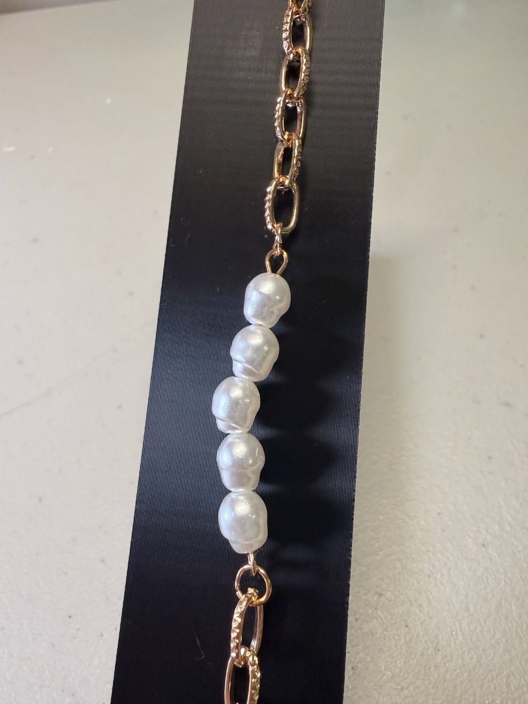 Generic Gold Link Chain Bracelet With White Pearls 8 Inches 3