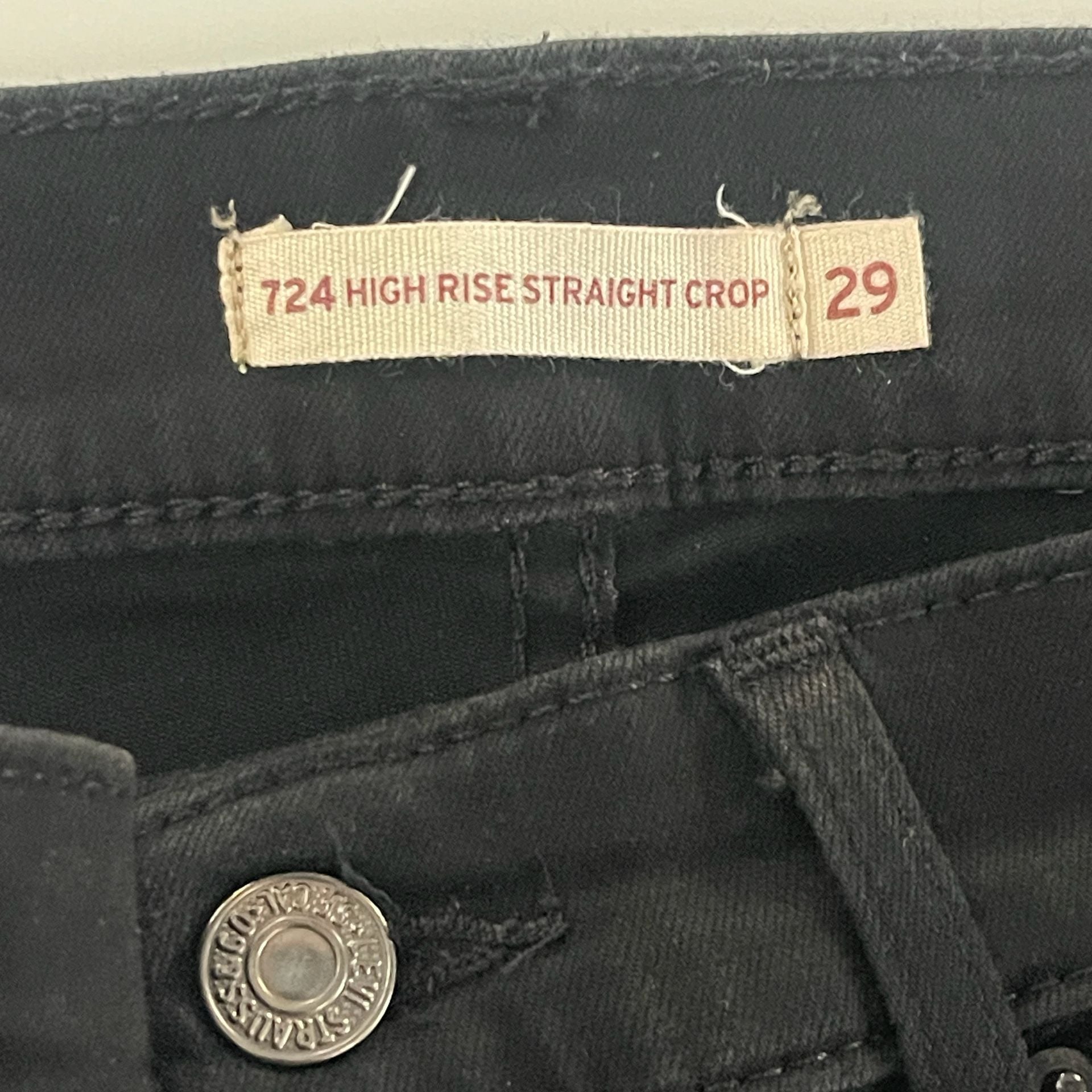 Levi's 724 High Rise Straight Crop Black Jeans Size 29 6