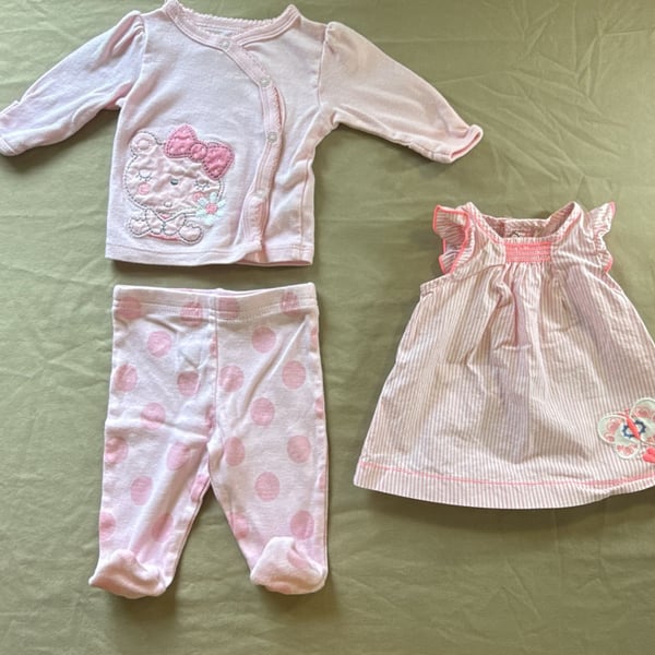 Gerber Baby Girl Pink Layette Set Preemie and NB