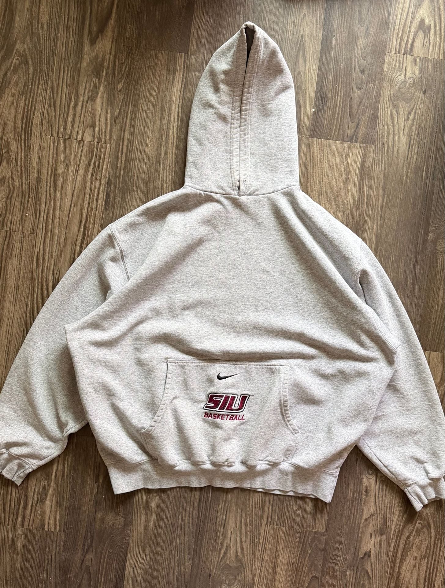 Vintage Y2K Nike Team Southern Illinois University Basketball Hooded Sweatshirt 3