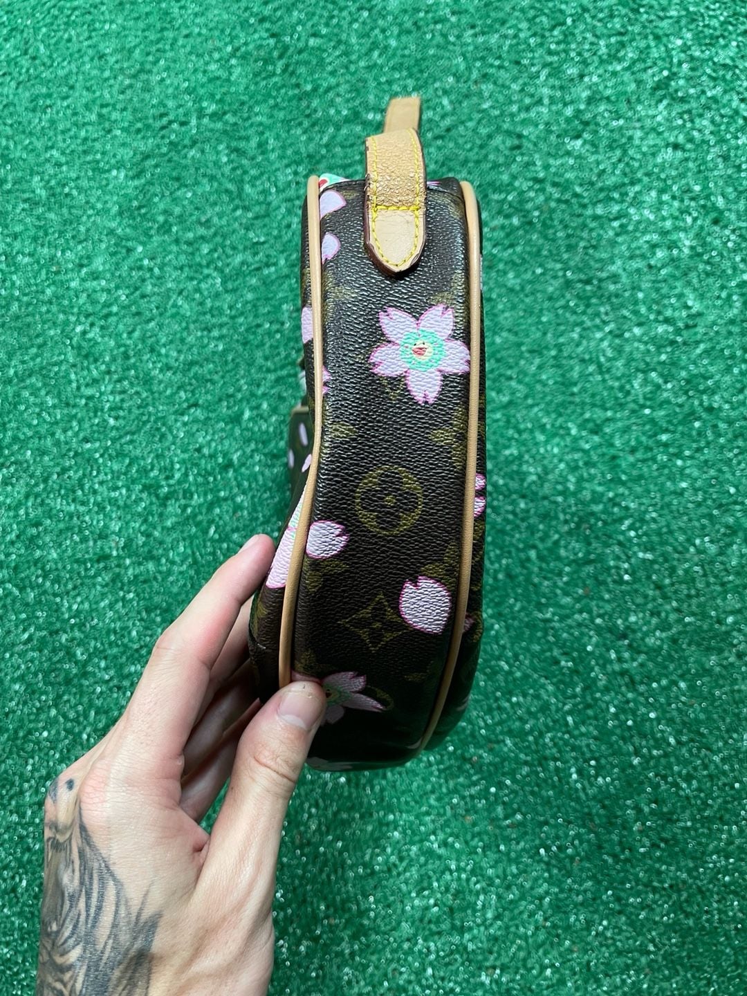 Louis Vuitton Monogram Cherry Blossom Pochette Accessoires N51512 9