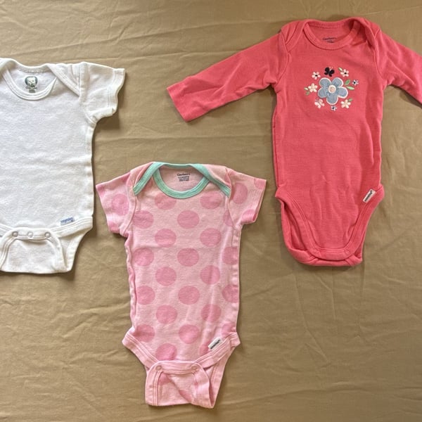 Gerber Baby Girl Bodysuits 0-3 Months 3-Pack Assorted