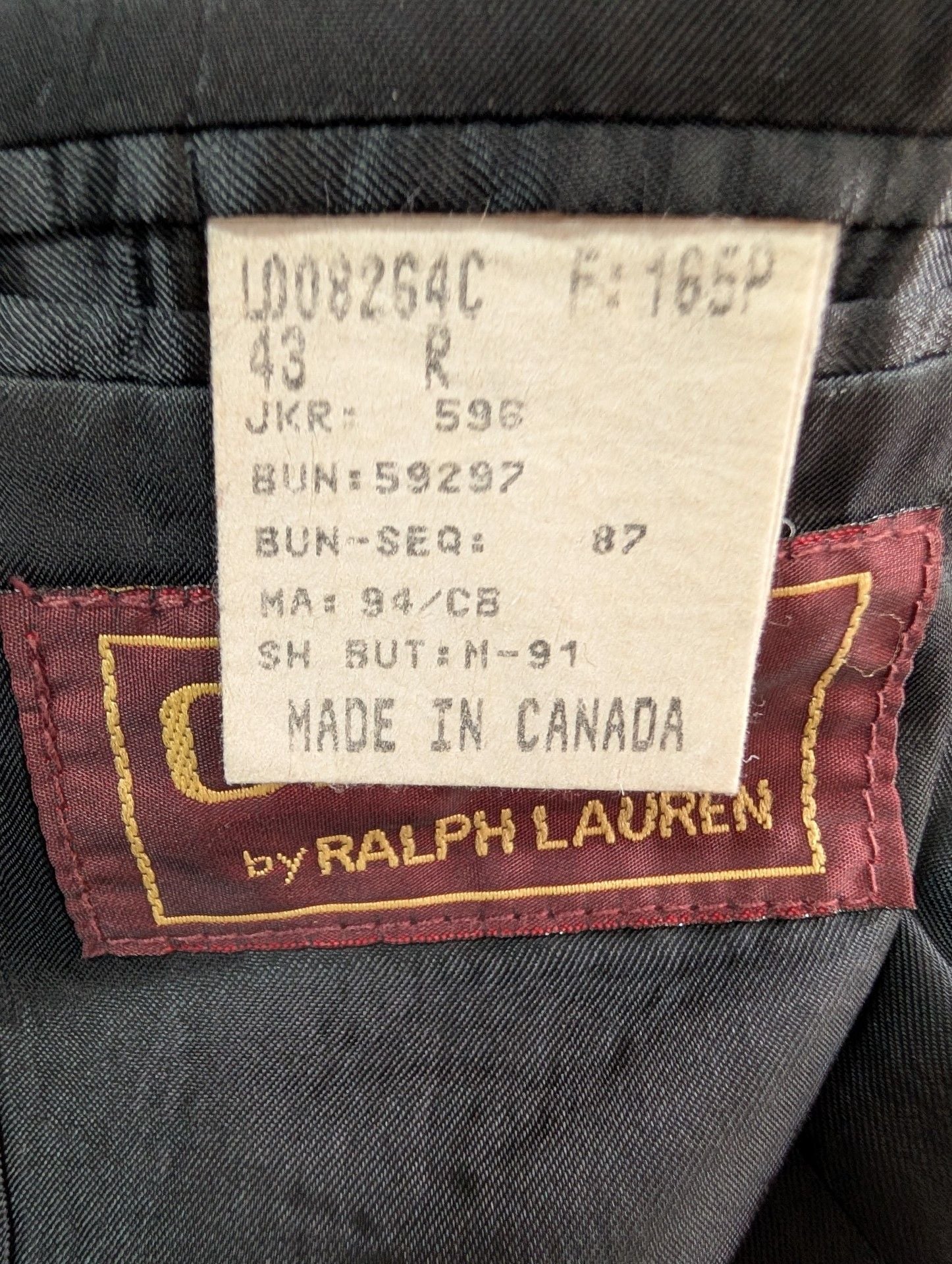 Chaps by Ralph Lauren suit Size 43R Gray Wool Glen Plaid Jacket and pants. 4