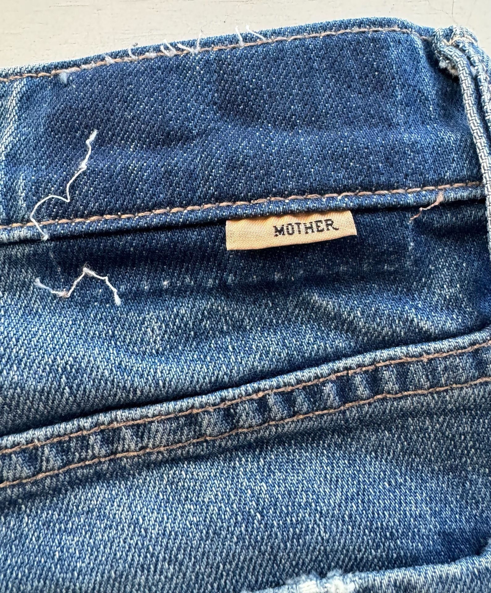 Mother Smokin High-Waisted Frayed Cut-Off Shorts Size 24 Blue Denim 7