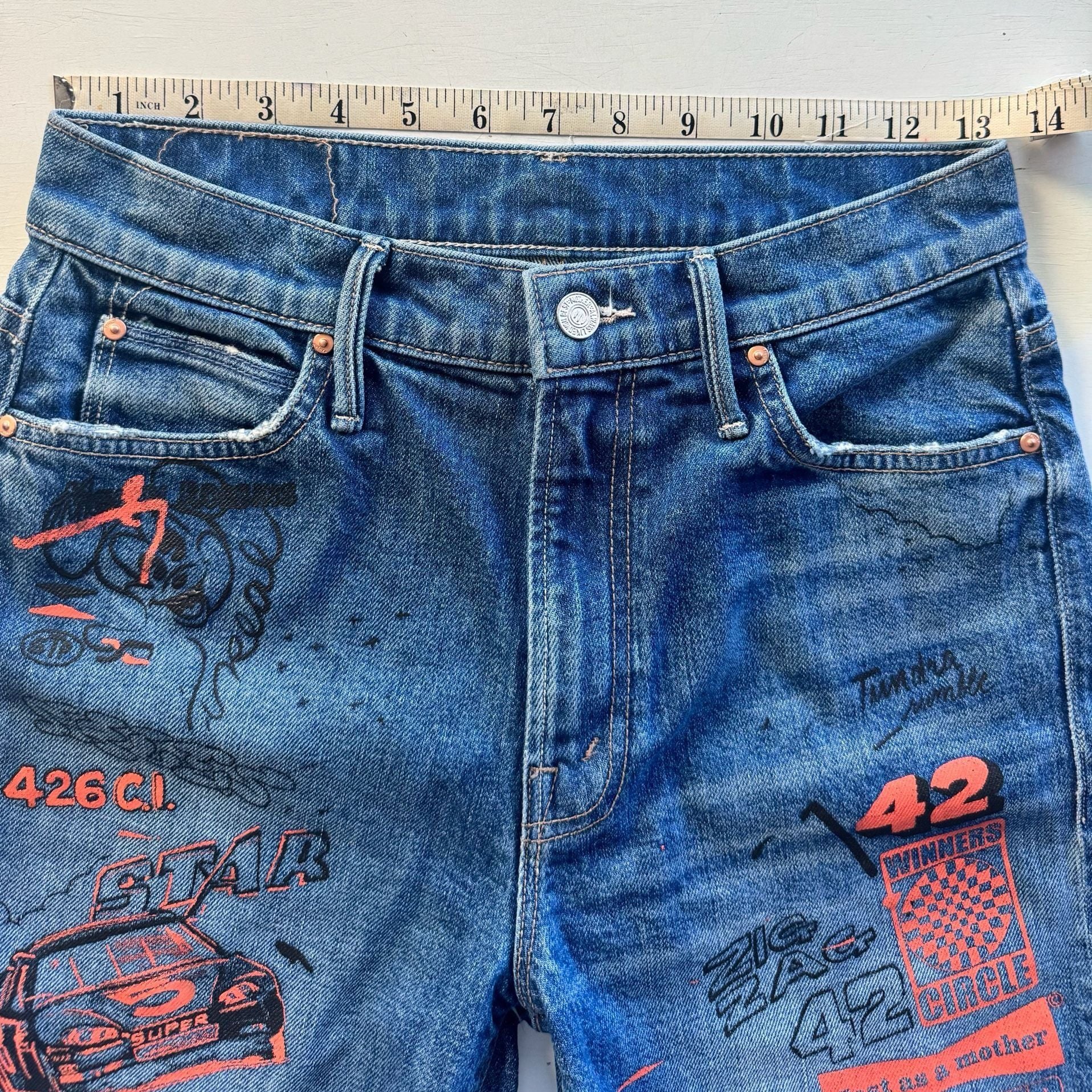 Product thumbnail 4