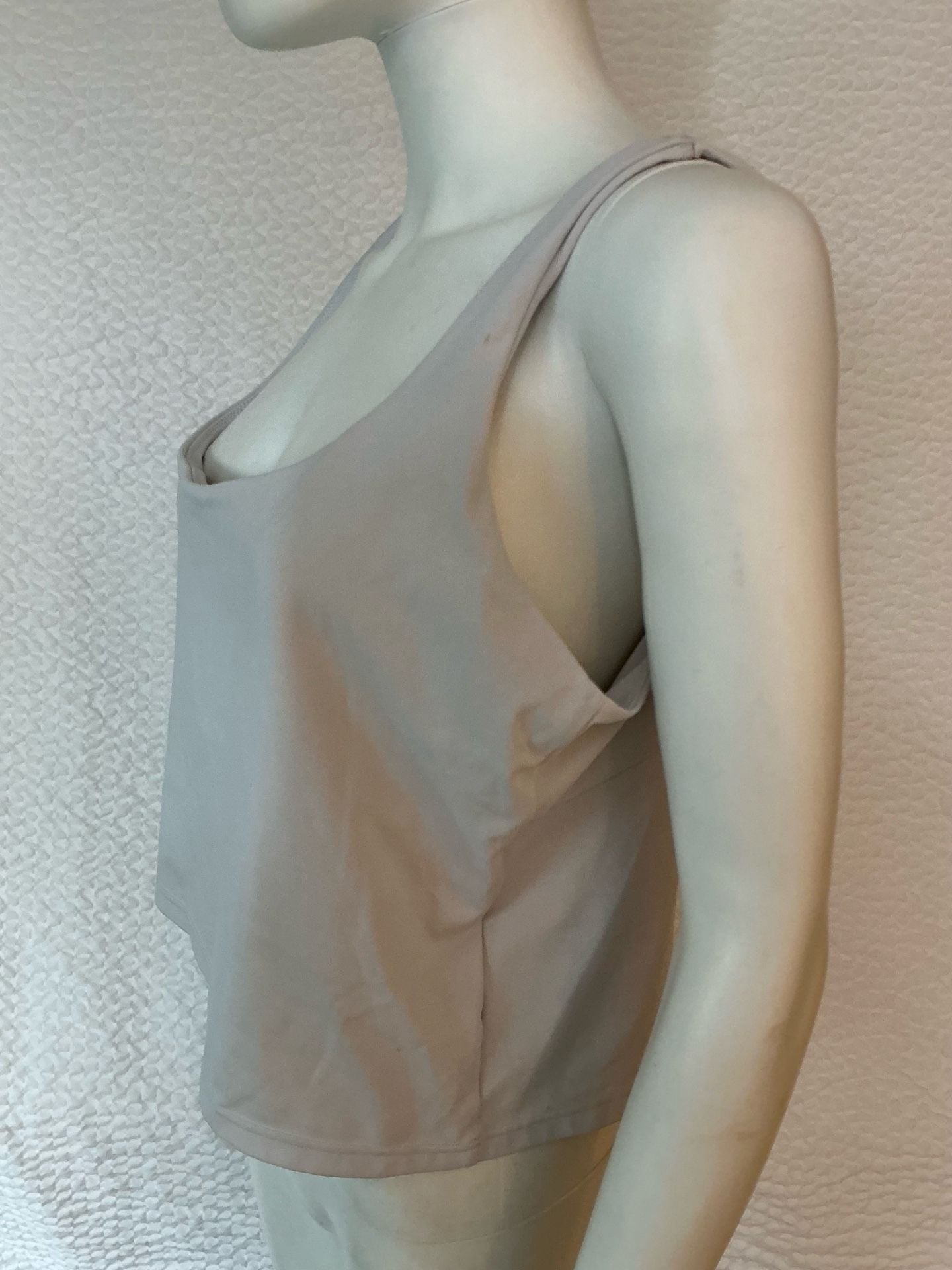 Fabletics Active Tank Top Beige Scoop Neck Cutout Back M-L 3