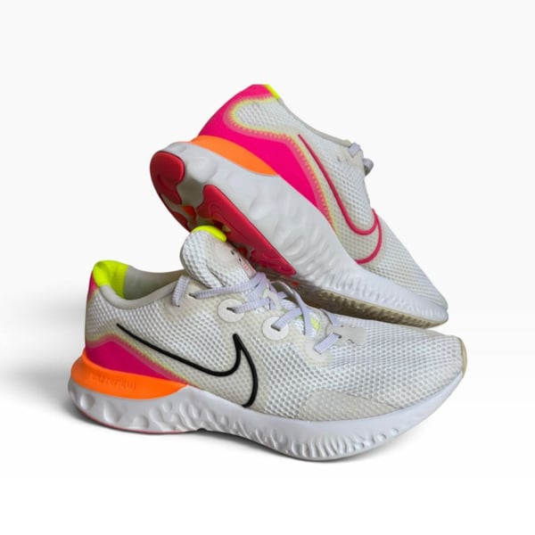 Nike Renew Run Women’s Size 11 White Pink Orange Running Shoes CK6360-005