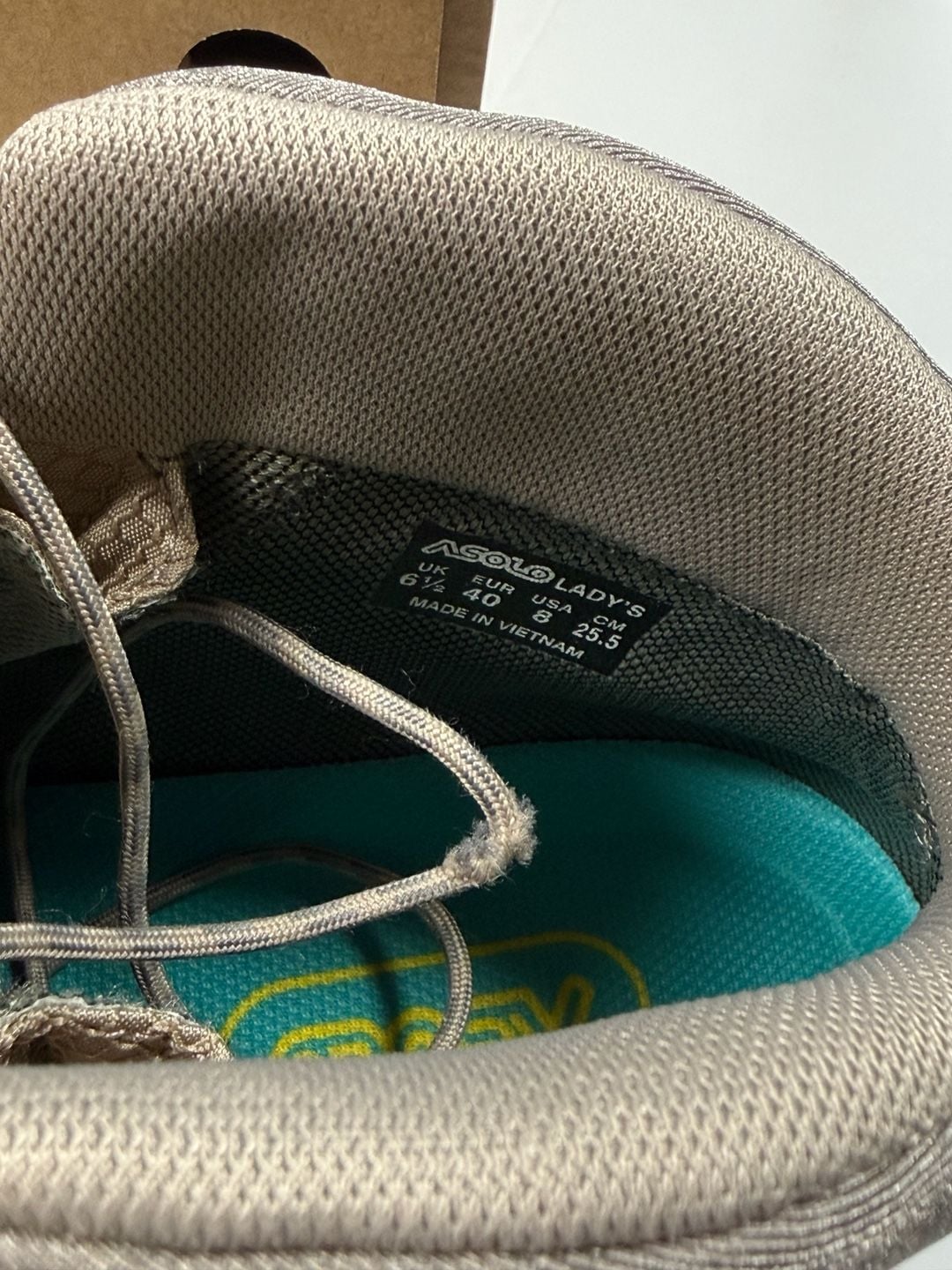 Product thumbnail 5