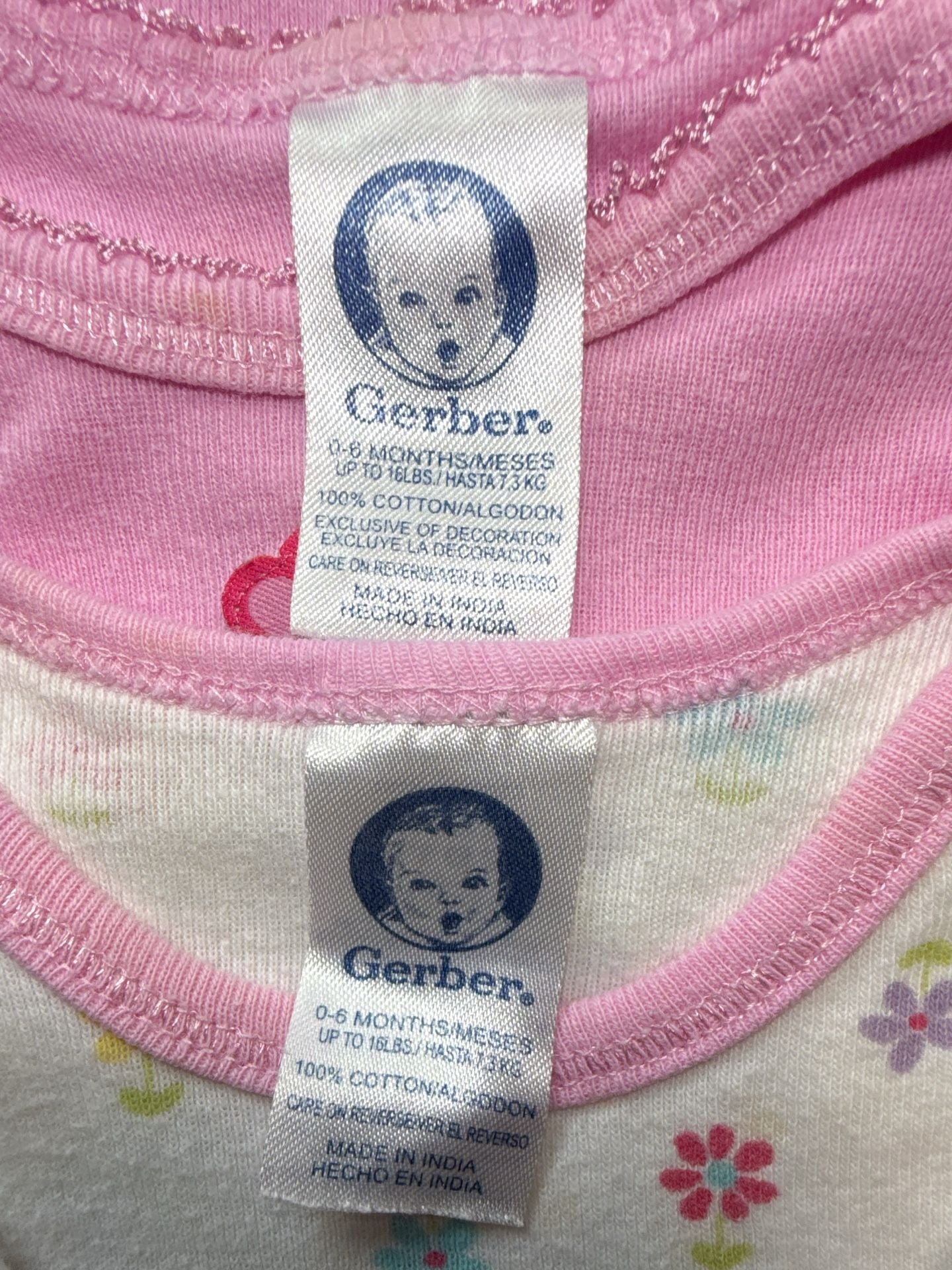 Gerber Baby Gowns Size 0-6 Months Lot of 2 Sleep Gowns 3