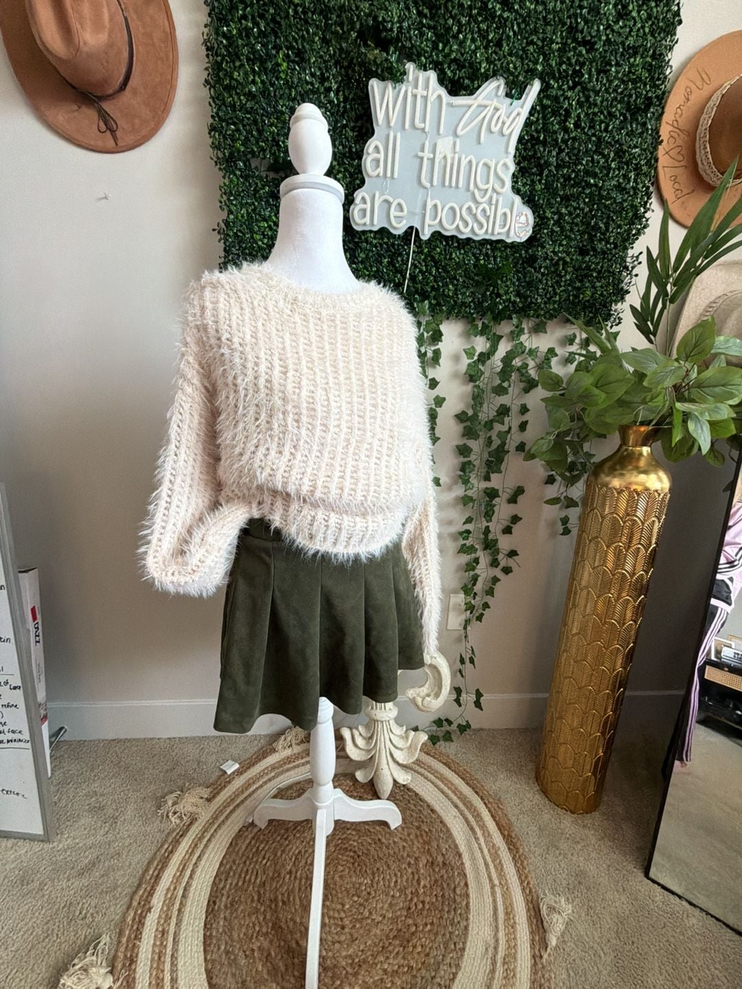 WearEver Olive Green Pleated Suede Skirt Size L 2
