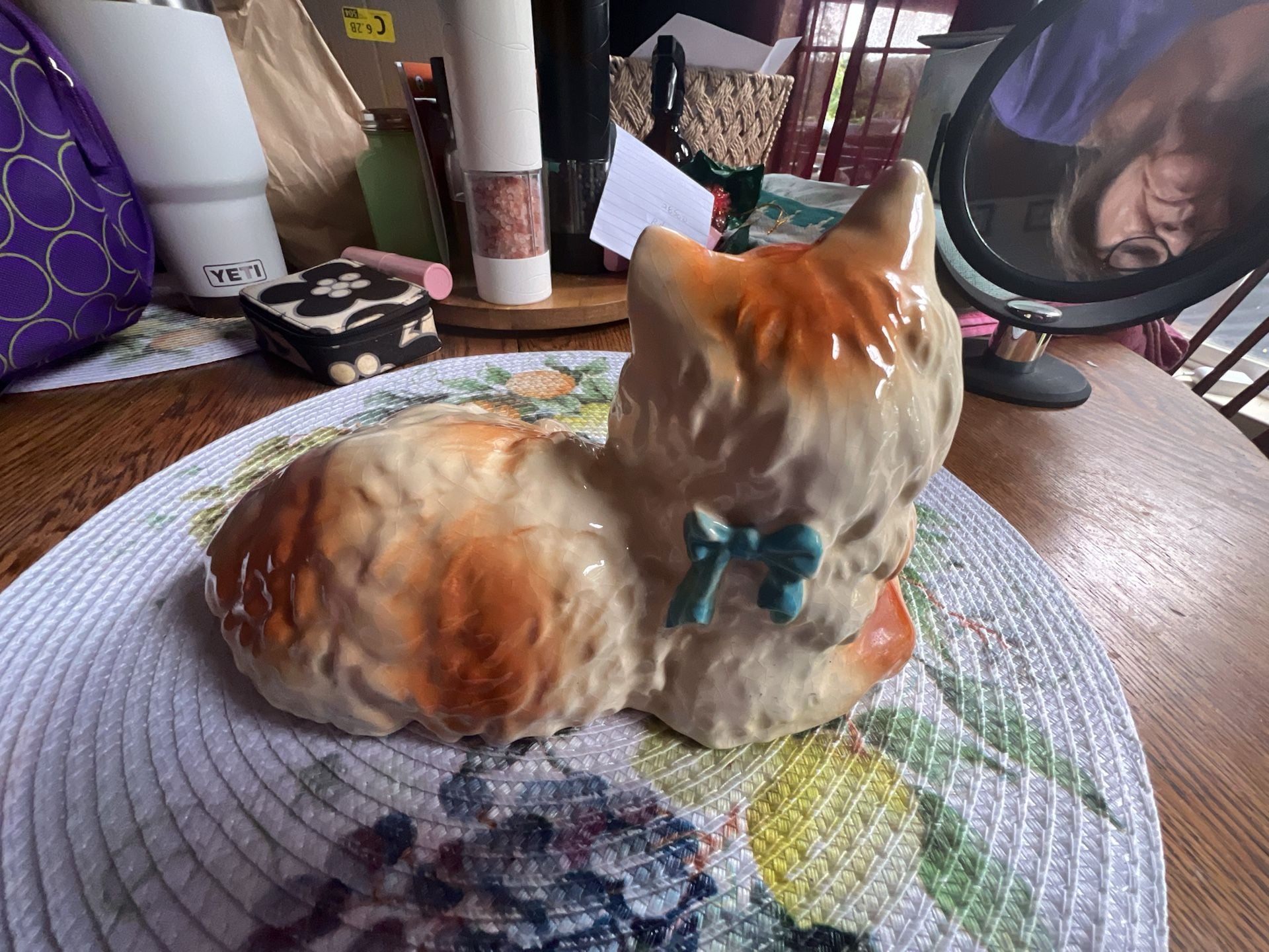Vintage Ceramic Cat Figurine Orange and White Laying Down with Blue Bow 2
