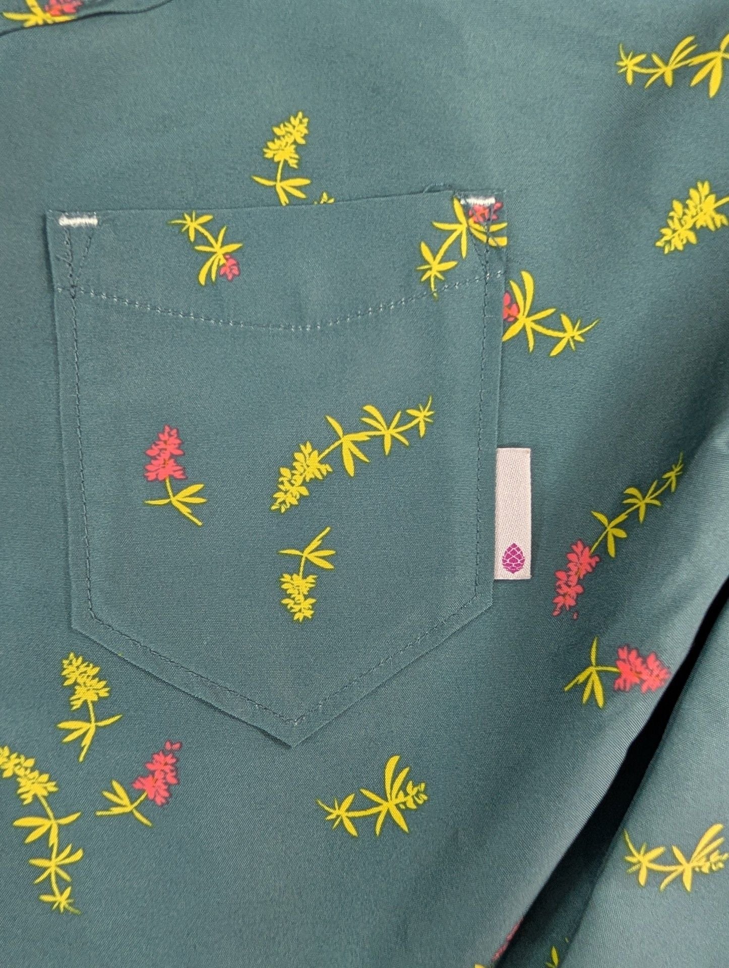 Stio Long Sleeve Button Down Shirt Size Large Green Floral Print 3