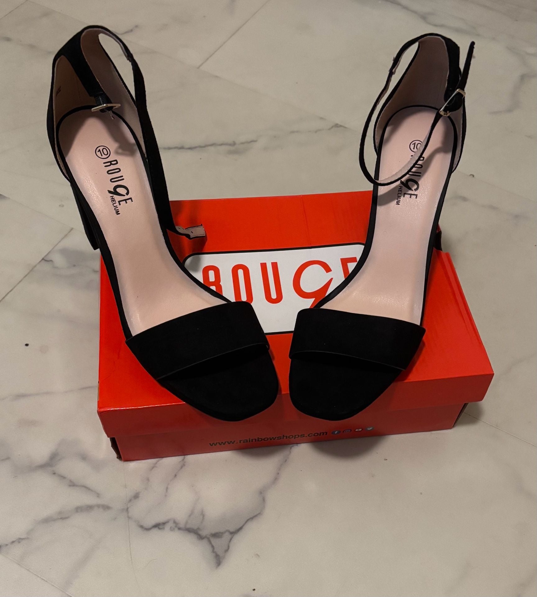 Rouge Helium Black Suede Block Heel Sandals Size 10 2