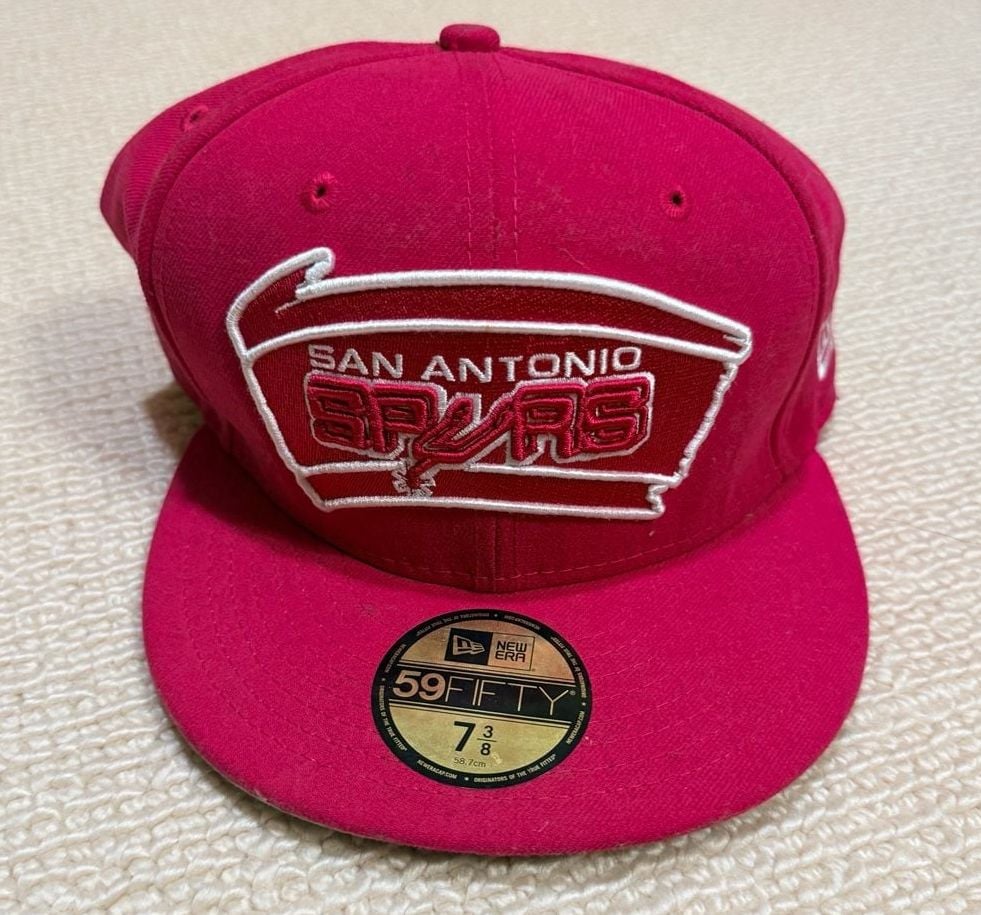 New Era San Antonio Spurs 59Fifty Hat Size 7 3/8 Pink 2