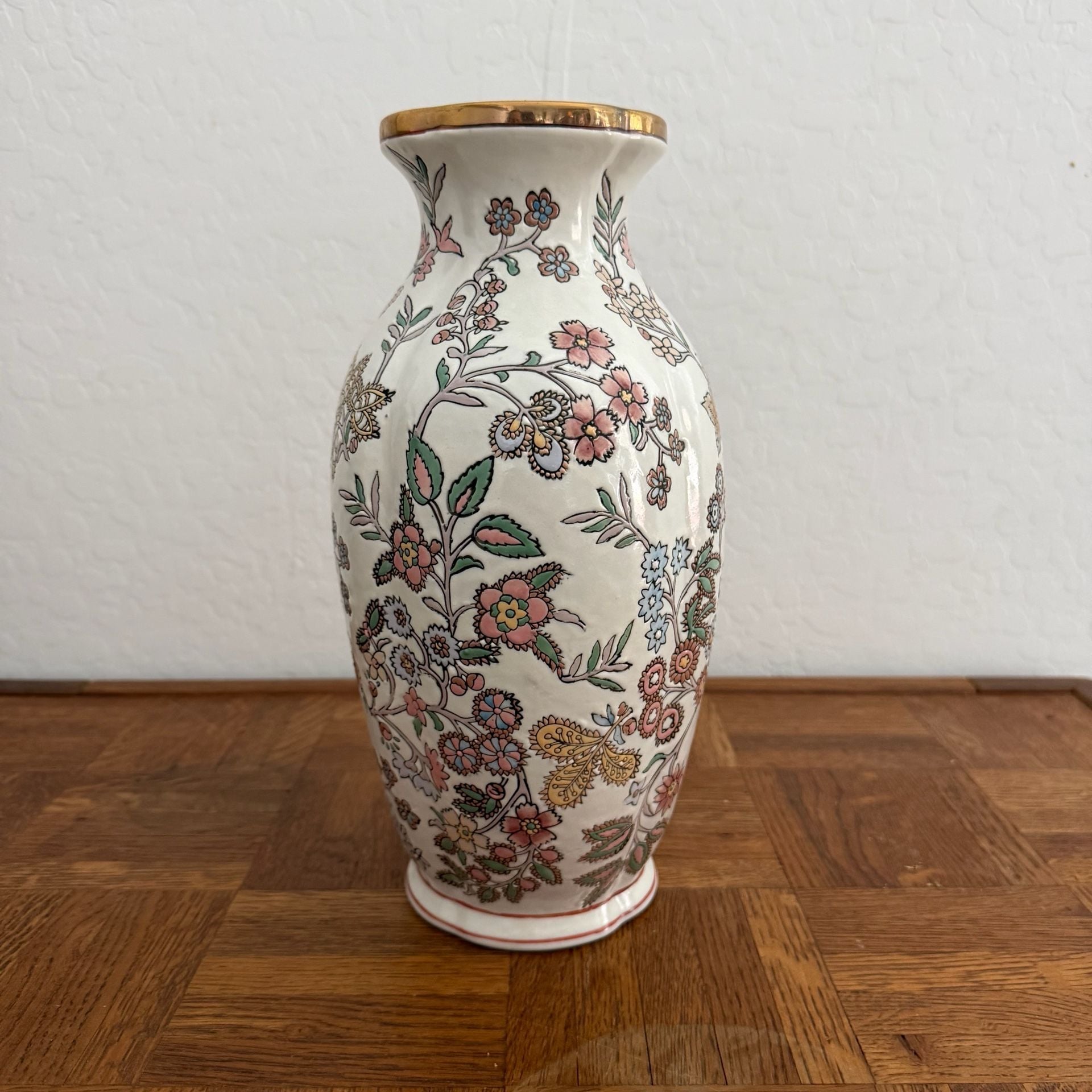 Andrea By Sadek Floral Vase Gold Trim Porcelain Chinoiserie 4