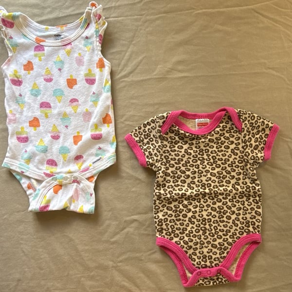 Gerber & Fisher-Price Baby Bodysuits Size 6-9M Lot of 2