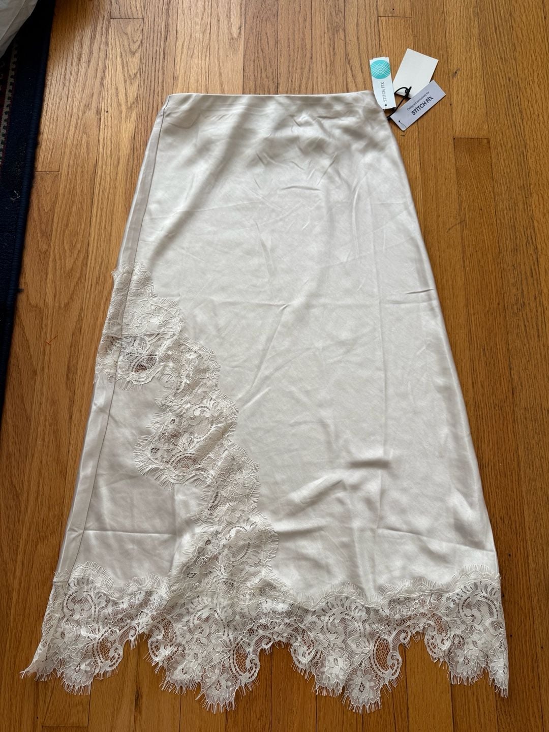 Montgomery Post Lace Trim Slip Skirt Off-White Size S 2