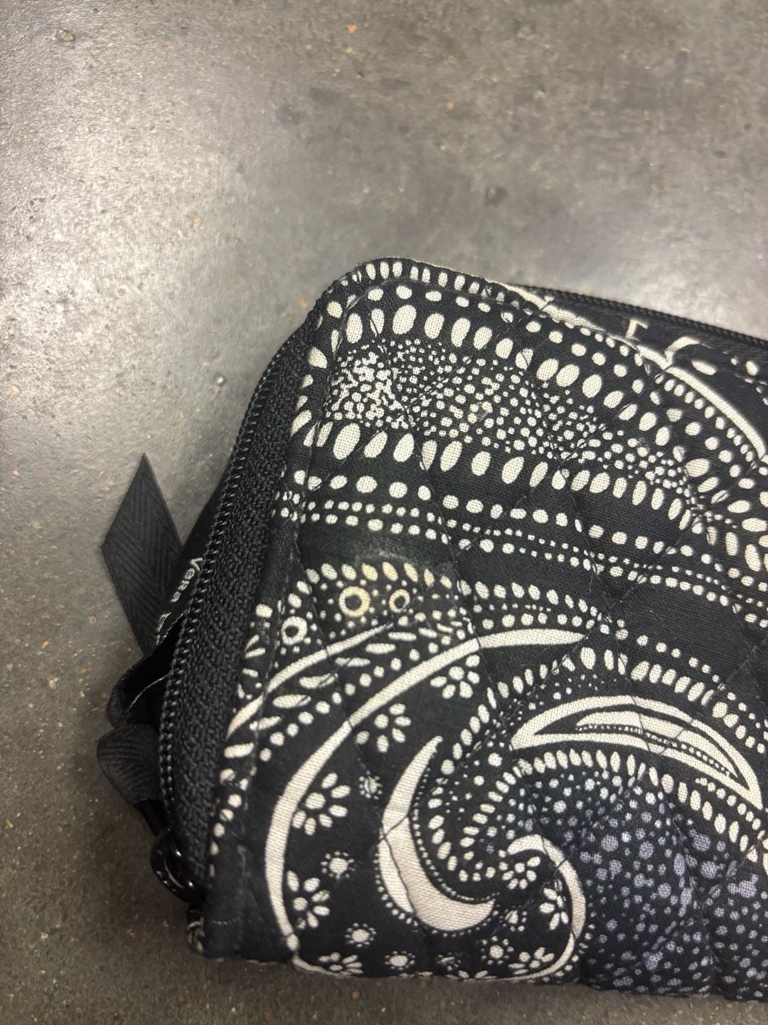 Vera Bradley Stellar Paisley RFID Tech Wristlet Quilted Cotton Wallet 7