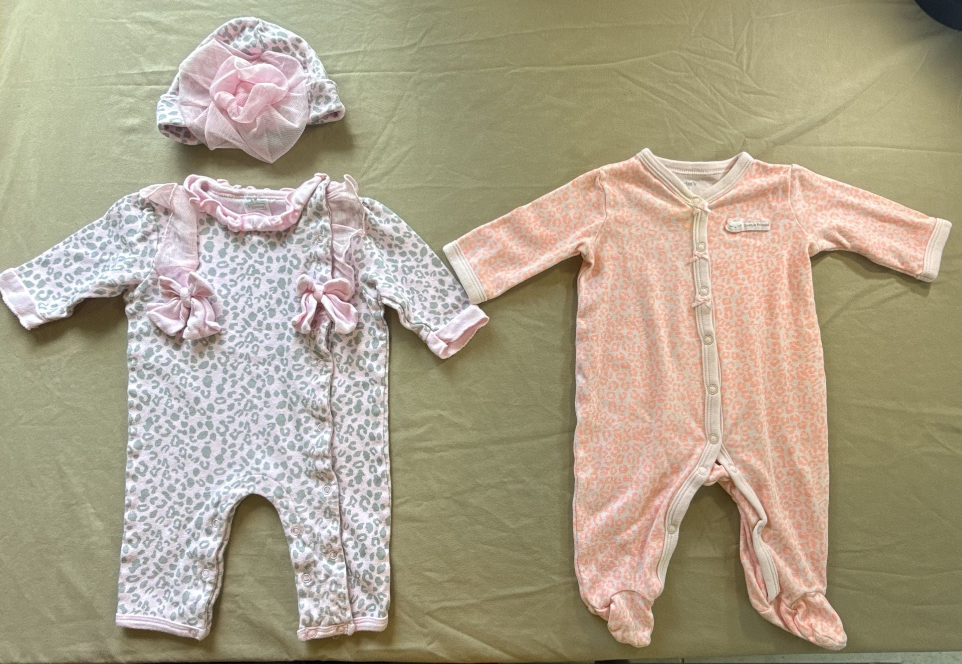 Vitamins Carter's Baby Girls 3M Outfits Lot 1