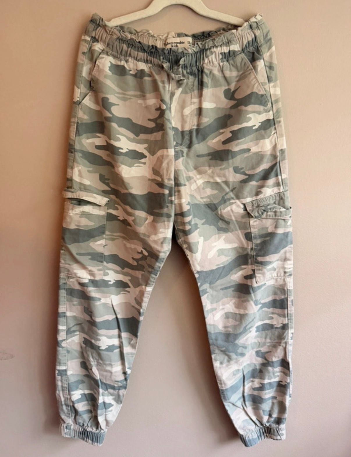 Abercrombie Kids Cargo Jogger Pants Size 13/14 Camo 2