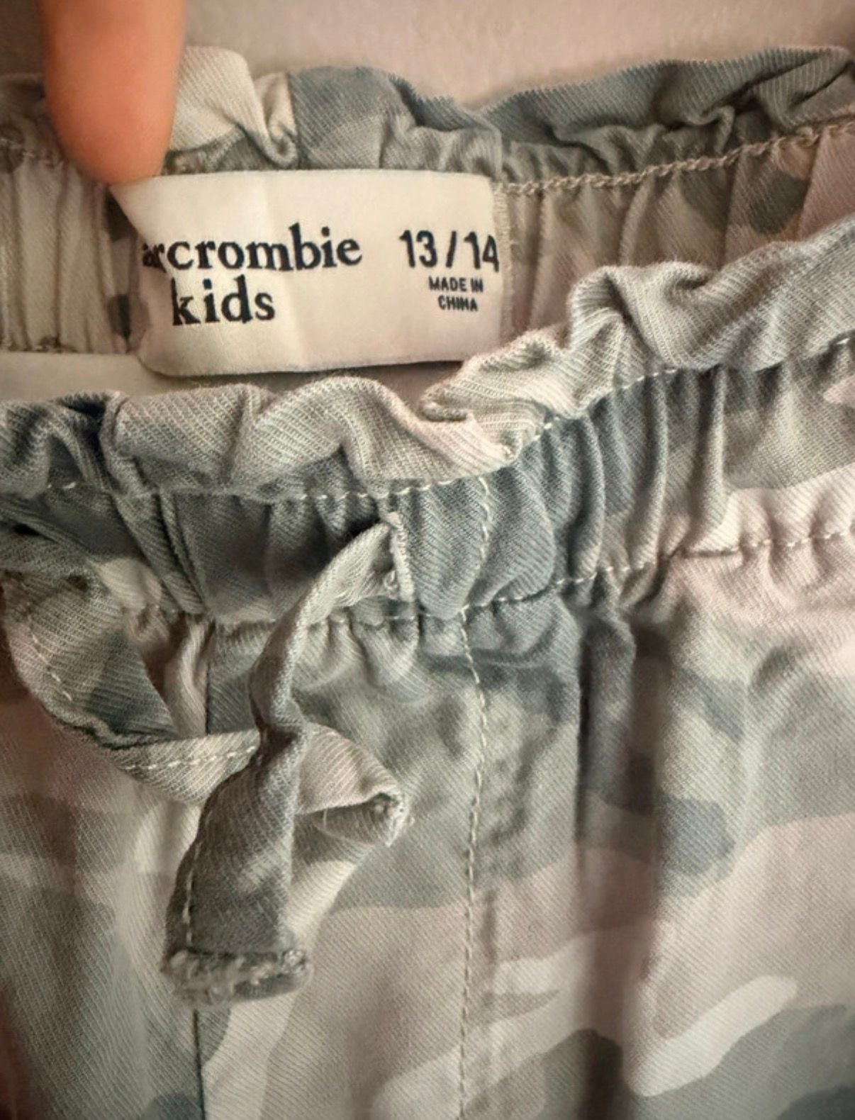 Abercrombie Kids Cargo Jogger Pants Size 13/14 Camo 6