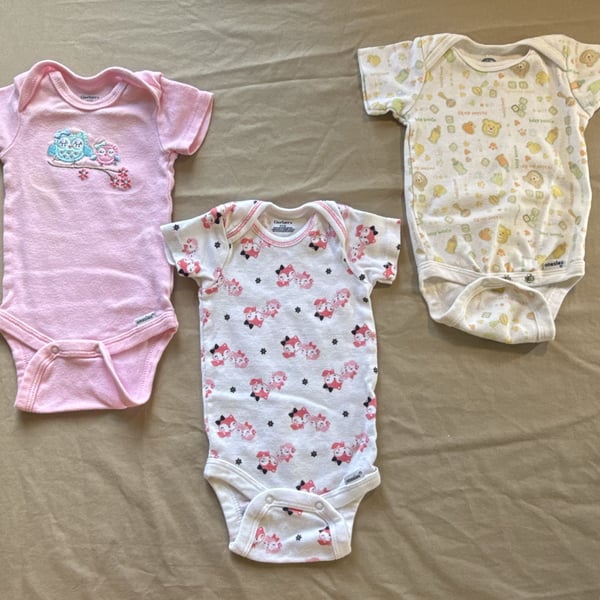 Gerber Baby Bodysuits 3-Pack Size 0-3 M Assorted