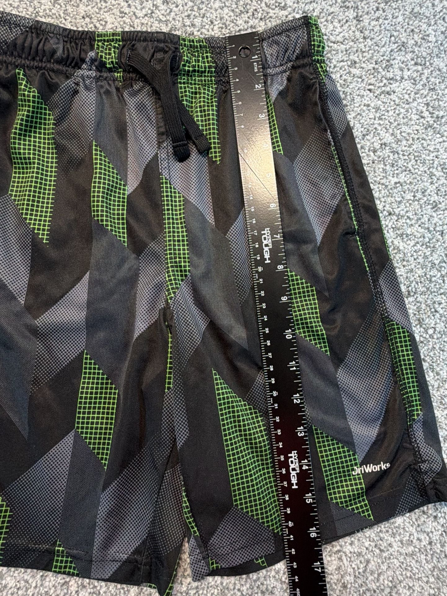 Athletic Works Active Shorts Size L (10-12) Black Green Geometric. 7