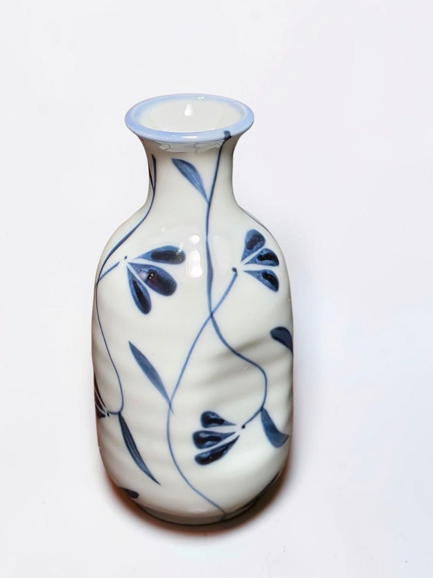 Takahashi San Francisco Japanese Blue and White Ceramic Vase with Floral Pattern 2
