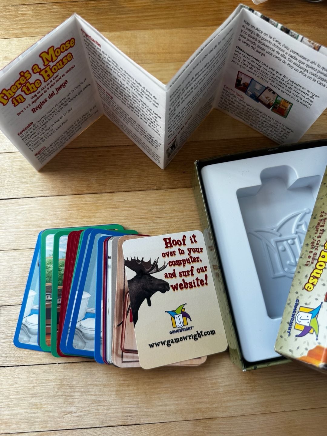 Gamewright There's a Moose in the House Card Game 4