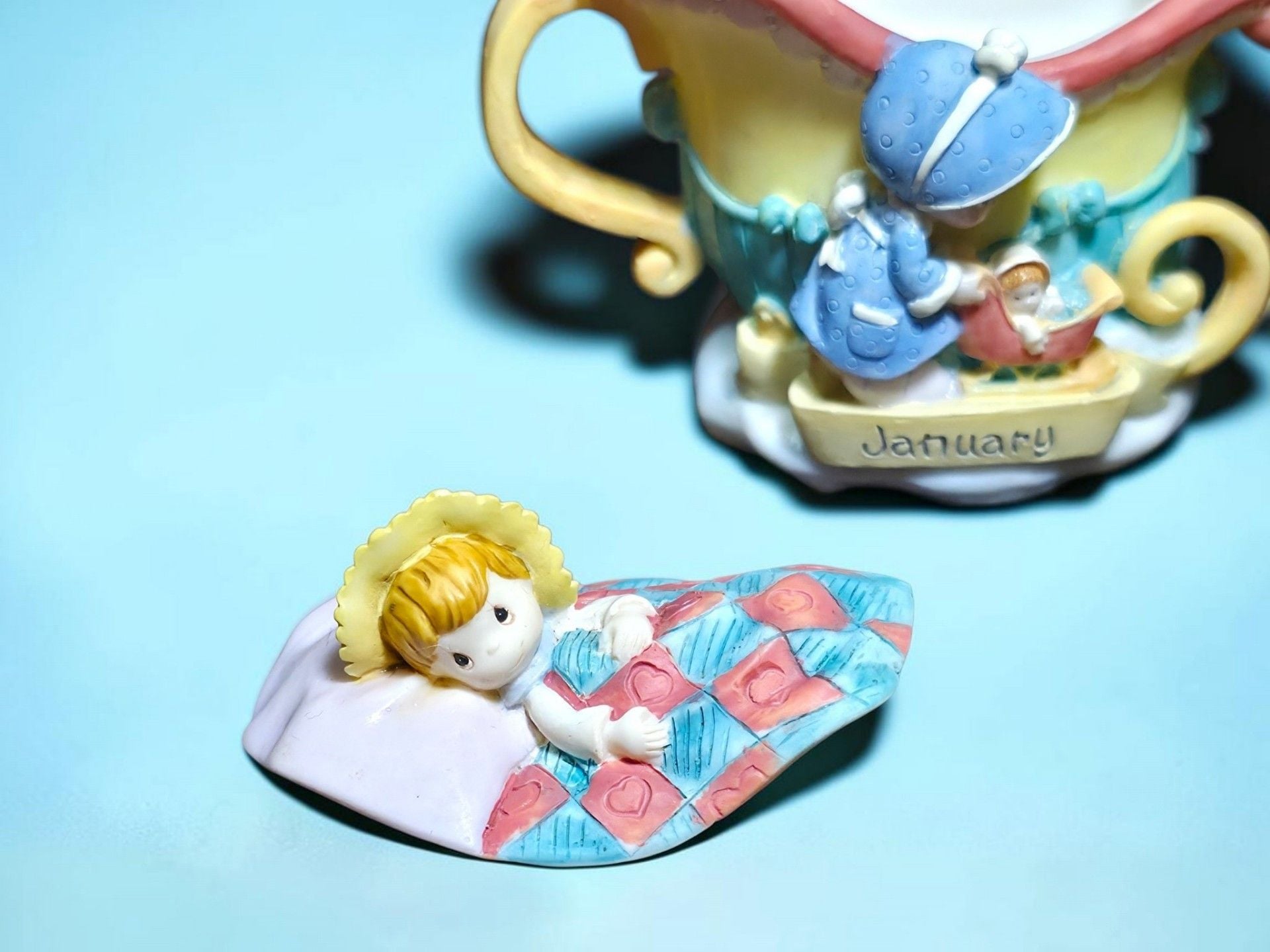 Precious Moments January Mini Teapot Figurine 1999 Resin Baby Sled 5