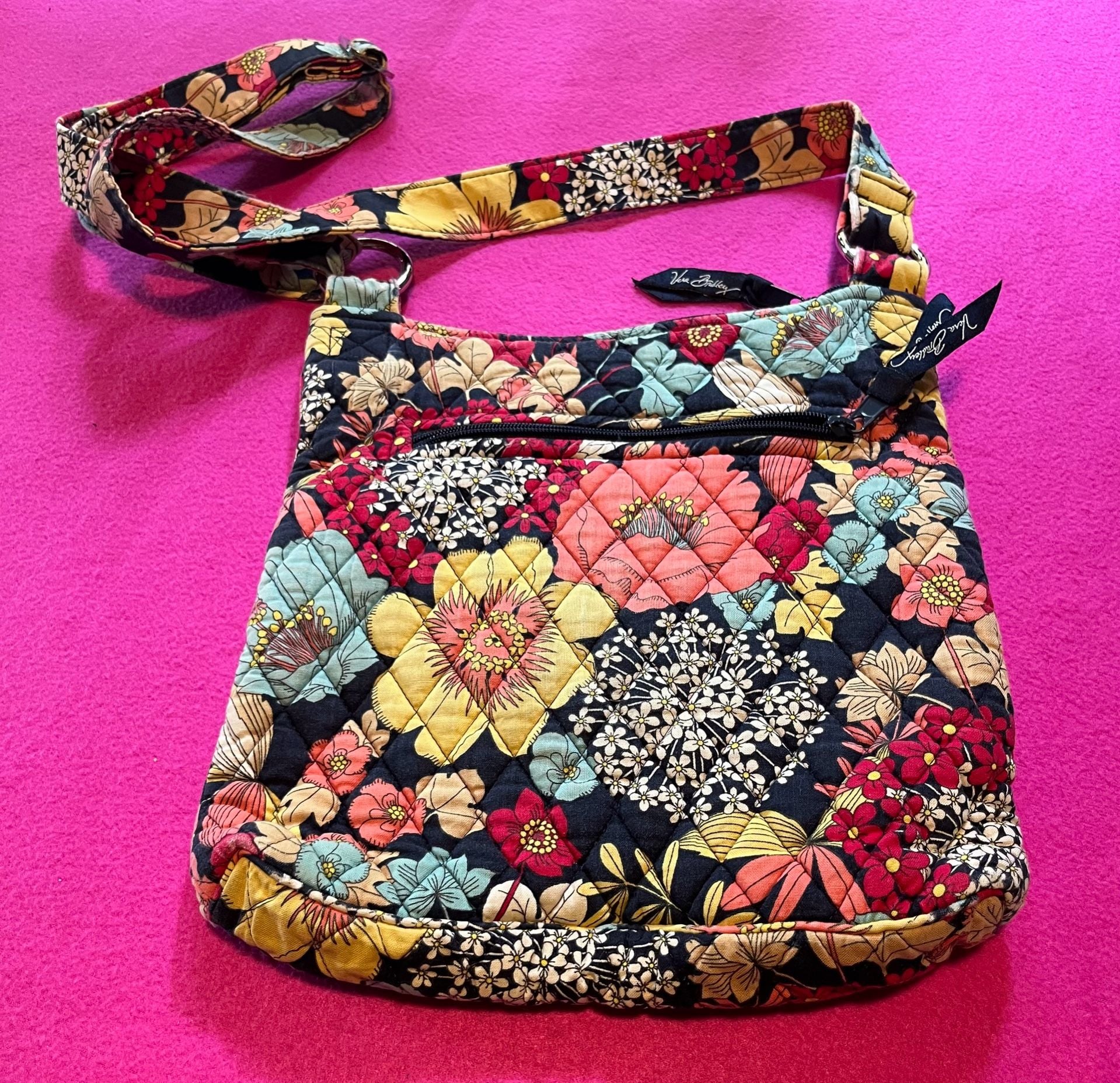 Vera Bradley Happy Snails Quilted Crossbody Hipster Bag 4