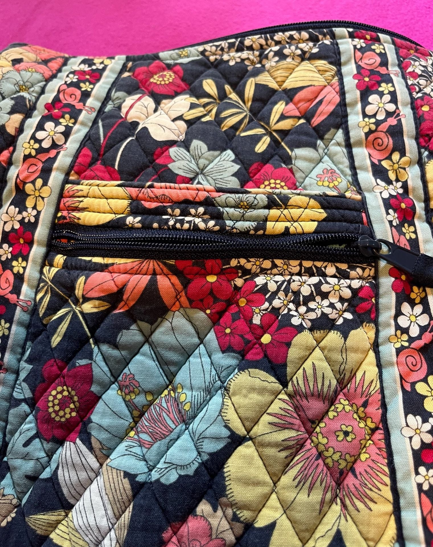 Vera Bradley Happy Snails Quilted Crossbody Hipster Bag 7