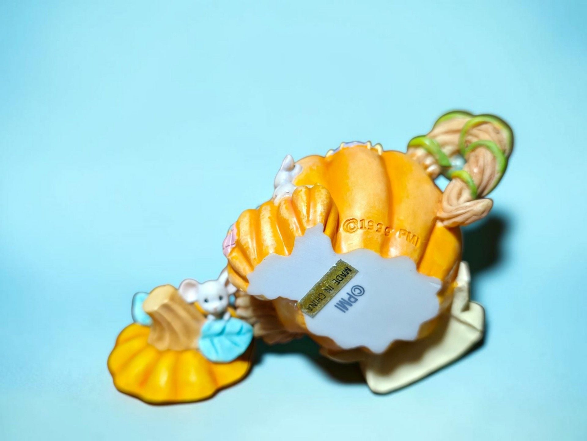 Precious Moments Vintage 1999 Mini Teapot Monthly October Enesco Avon Exclusive 4