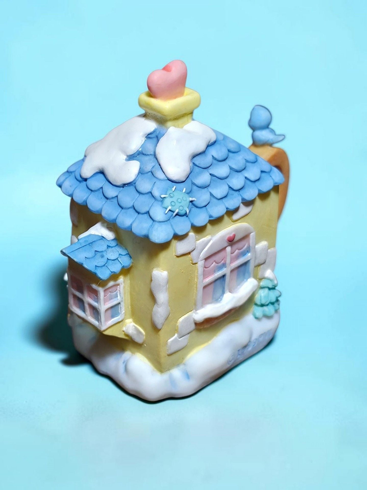 Precious Moments February House Figurine 1999 4