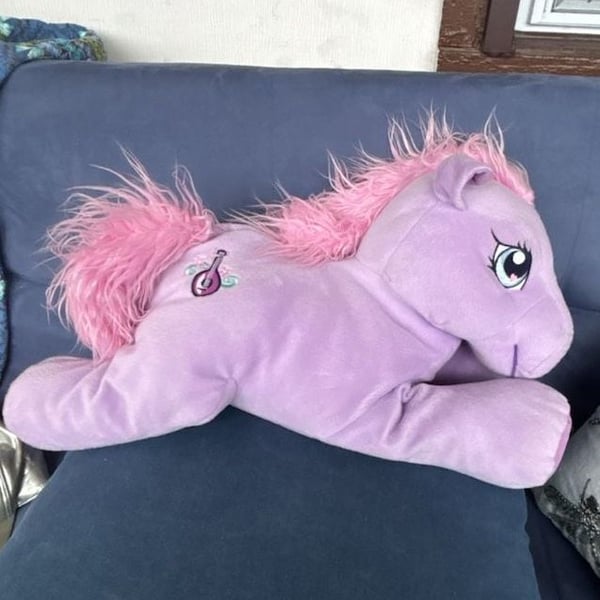 Rare vintage 2004 Hasbro My Little Pony Sweetsong G3 Large Plush