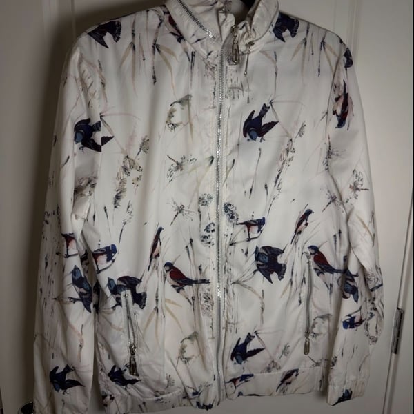 Wind breaker
