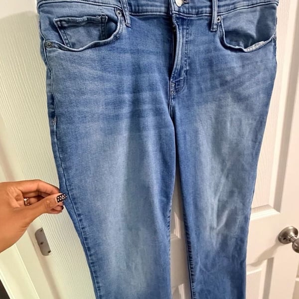 Lucky Brand Mid Rise Straight Leg Blue Denim Jeans