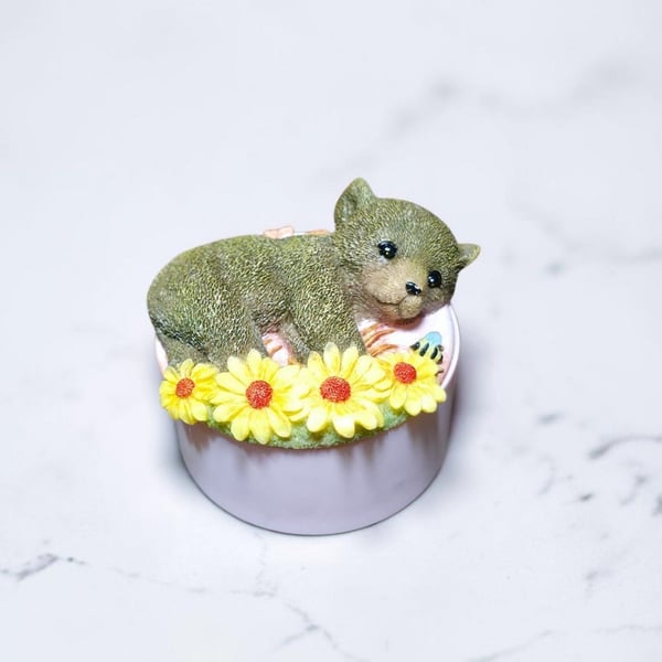 Homco Masterpiece Porcelain Baby Bear Figurine with Sunflowers and Bee