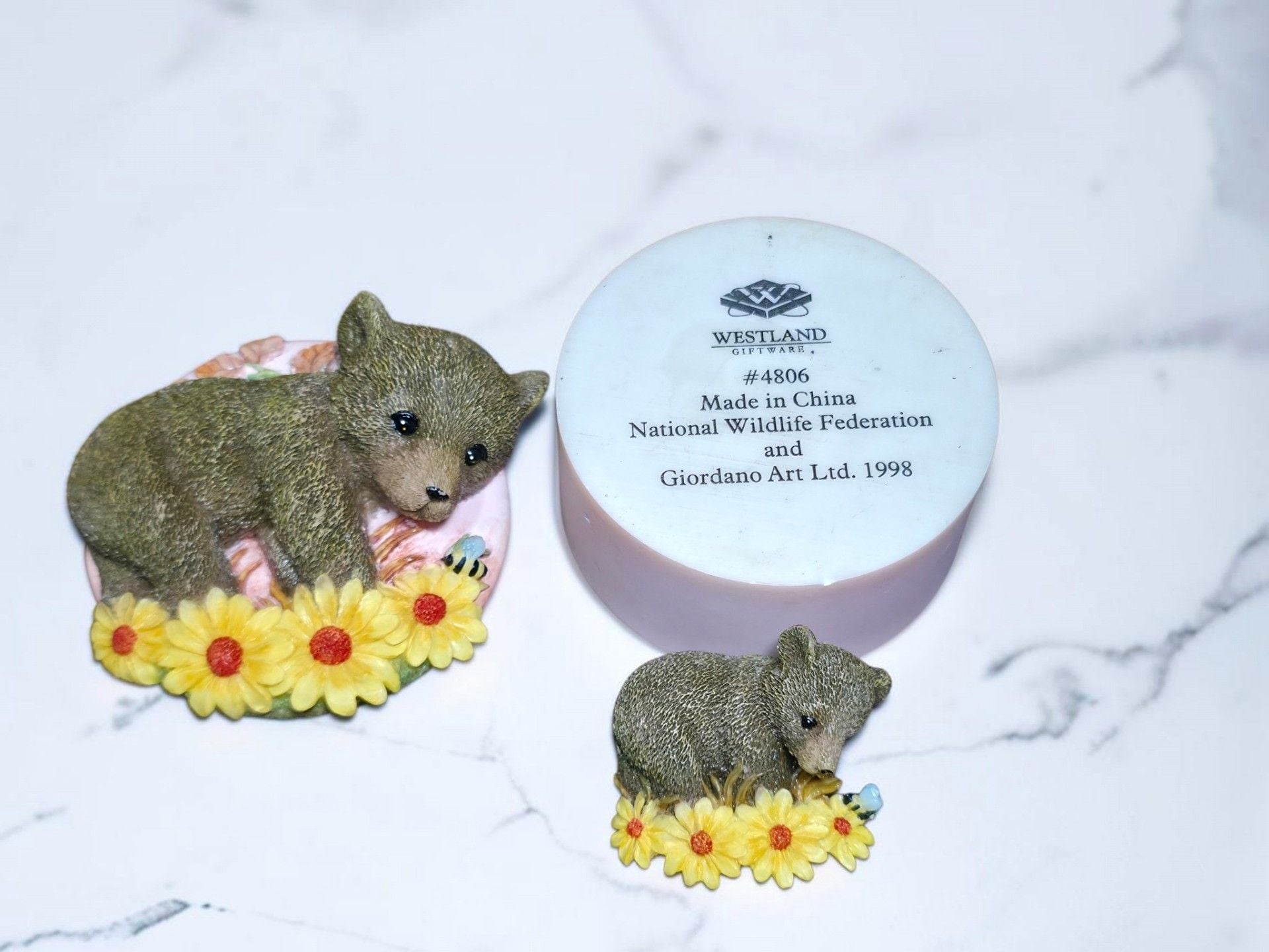 Homco Masterpiece Porcelain Baby Bear Figurine with Sunflowers and Bee 13