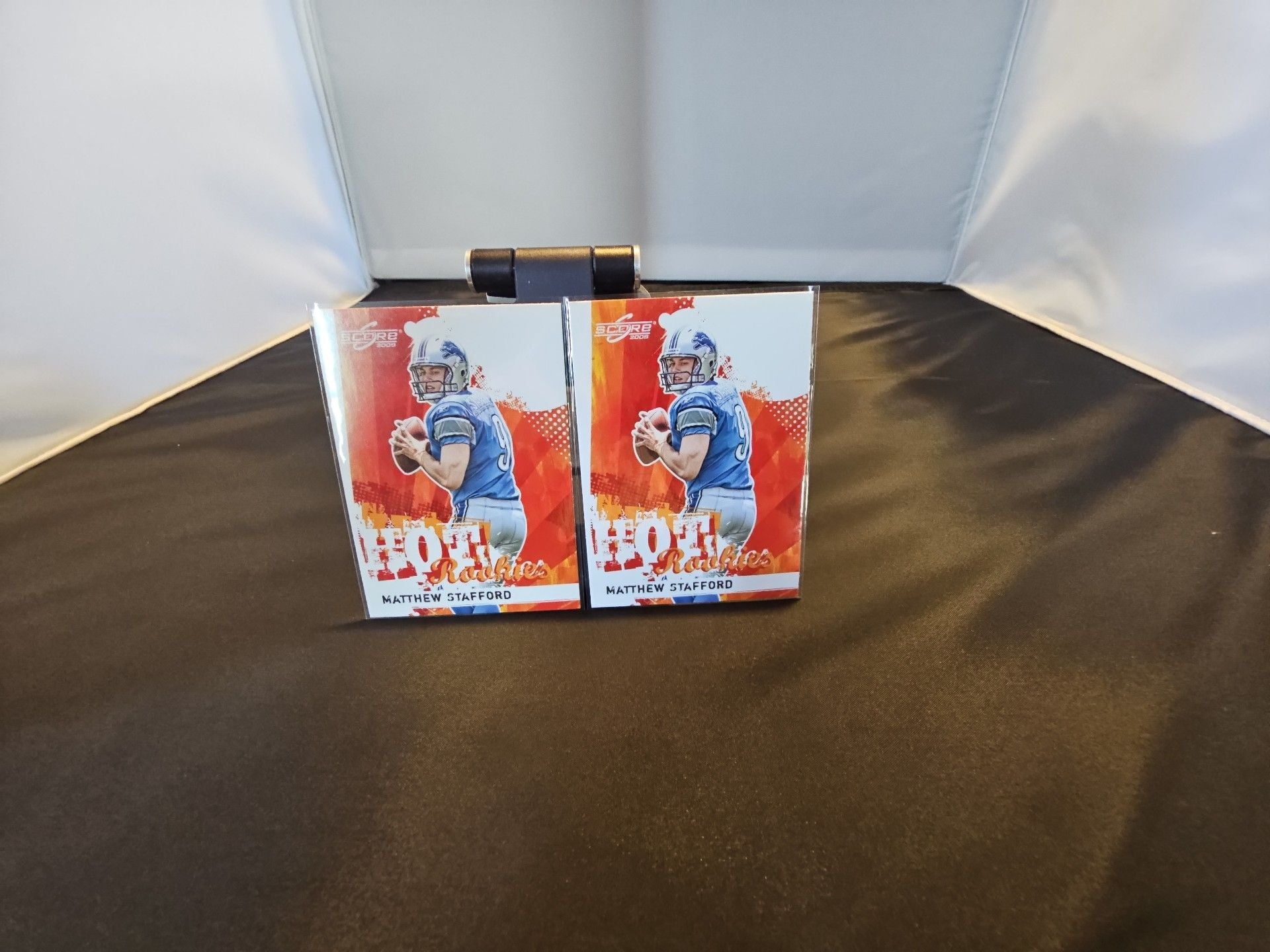 2 Score 2009 Matthew Stafford Hot Rookies Detroit Lions Football Card 1