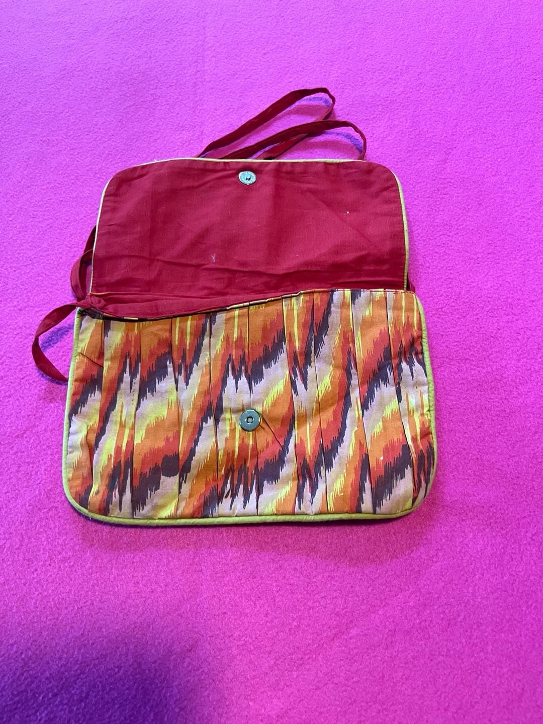 Beaded Crossbody Bag 3
