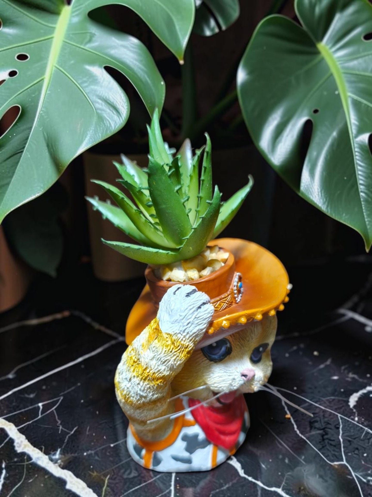 Buck the Rocky Cowboy Cat Plant Pot Figurine A0302 5
