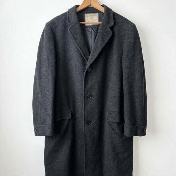 Vintage Hart Schaffner & Marx 100% Cashmere Overcoat Silver Trumpeter Gray 