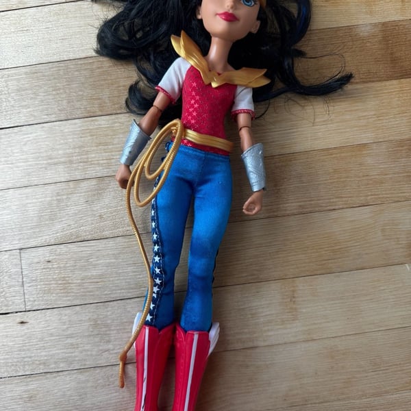 Mattel DC Super Hero Girls Wonder Woman 12" Action Doll