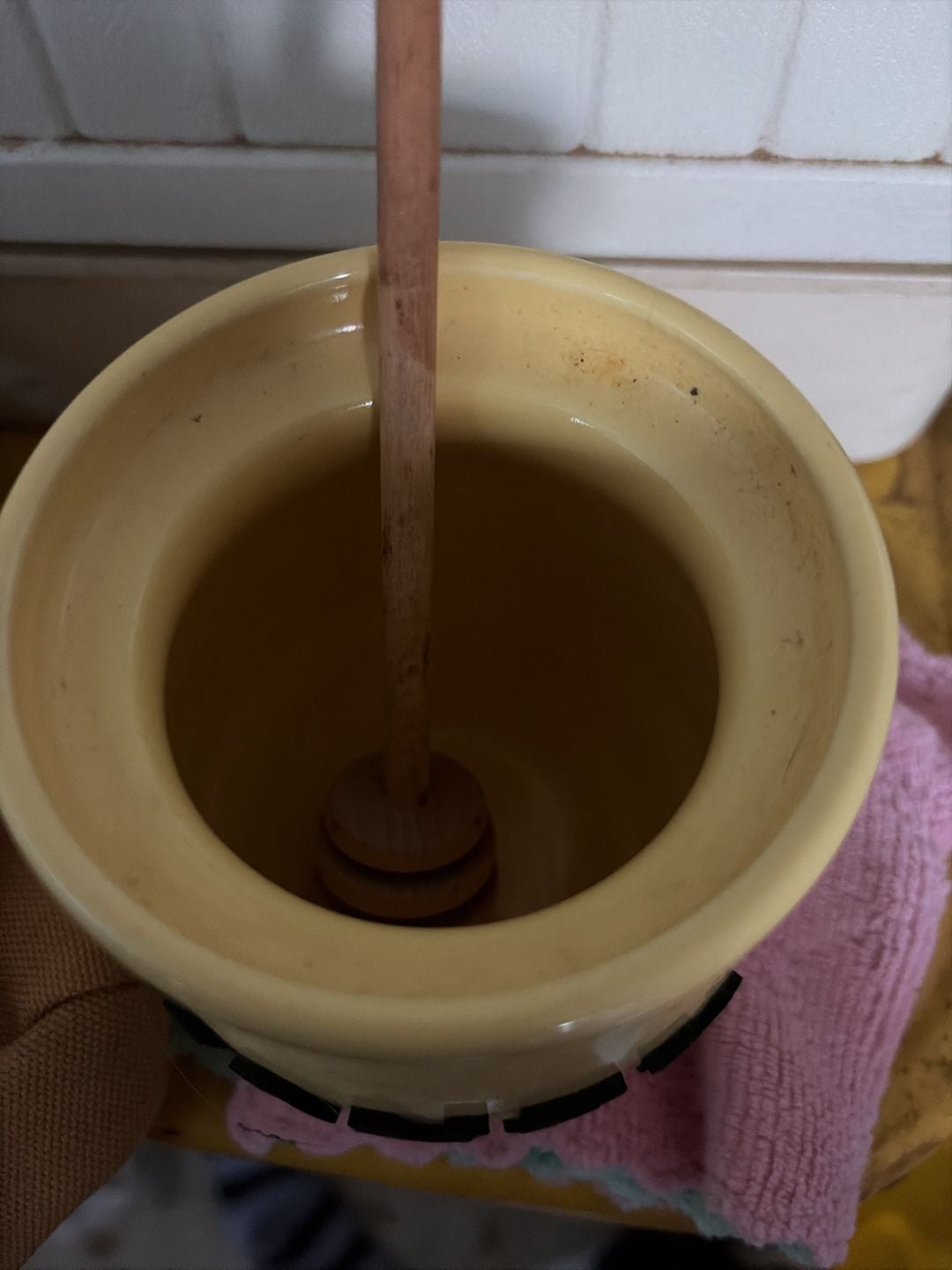 Vintage Glazed Ceramic Honey Pot With Wooden Dipper. 2